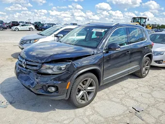 2017 Volkswagen Tiguan WVGTV7AX3HW511662