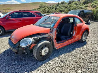 2016 Volkswagen Beetle 3VWJ17AT2GM615348