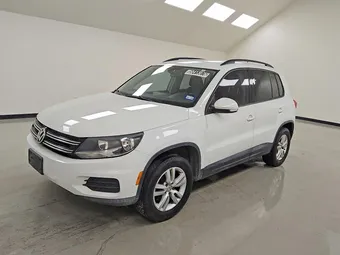 2016 Volkswagen Tiguan WVGAV7AX4GW534714