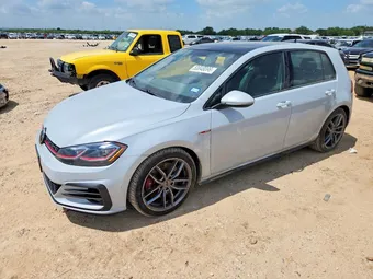 2019 Volkswagen Golf GTI 3VW5T7AUXKM016100