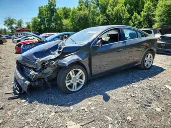2015 Volvo S60 YV126MFK8F1363683