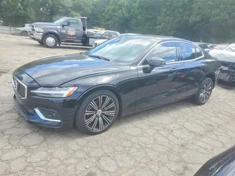 2022 Volvo S60 7JRL12FL2NG160307