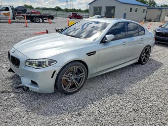2015 BMW M5 WBSFV9C56FD594322