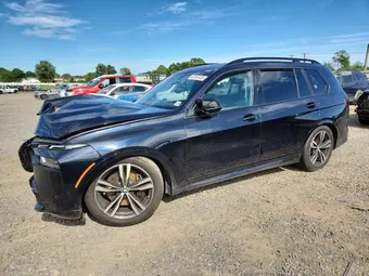 2025 BMW X7 5UX33EM07S9X73329