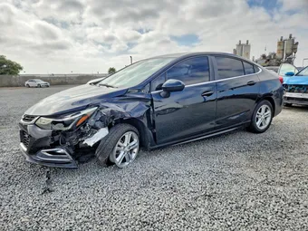 2018 Chevrolet Cruze 1G1BE5SM6J7137193 Lot 59630876