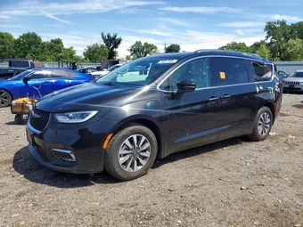 2021 Chrysler Pacifica 2C4RC1L7XMR599241