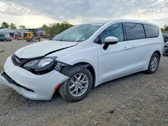 2022 Chrysler Voyager 2C4RC1CG6NR203601