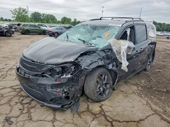 2018 Chrysler Pacifica 2C4RC1EG5JR291788
