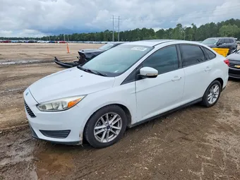 2015 Ford Focus 1FADP3F24FL311189