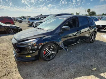 2016 Ford Focus 1FADP3L98GL405756