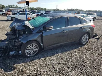 2018 Ford Focus 1FADP3J28JL324706