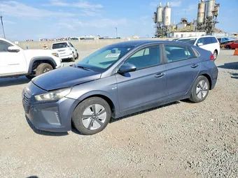 2017 Hyundai Ioniq KMHC65LC2HU024282