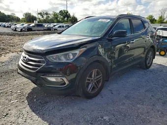 2017 Hyundai Santa Fe 5XYZU3LB0HG429722