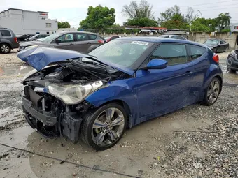 2017 Hyundai Veloster KMHTC6AD9HU322029