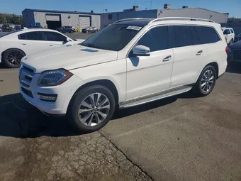2015 Mercedes-Benz GL-Class 4JGDF6EE8FA475689