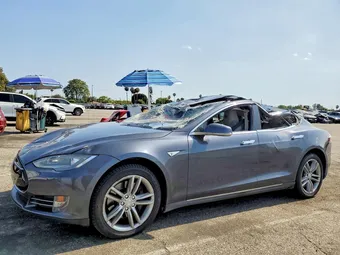 2015 Tesla Model S 5YJSA1H24FF081774 Lot 59665716