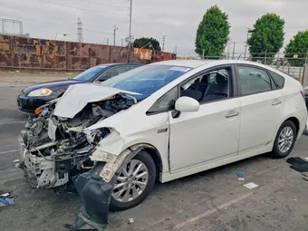 2015 Toyota Prius Plug-IN JTDKN3DP5F3074962