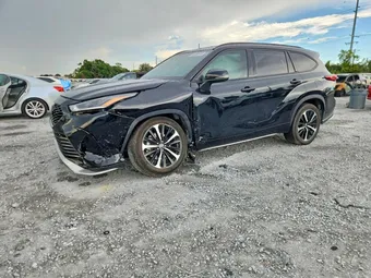 2021 Toyota Highlander 5TDLZRAH6MS085716 Lot 60268476