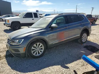 2018 Volkswagen Tiguan 3VV2B7AX9JM103408