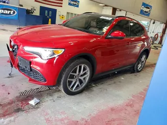2019 Alfa Romeo ZASPAKBN1K7C32172
