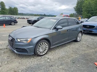 2016 Audi A3 WAUUPBFF2GA158409