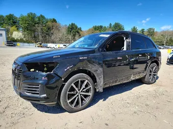 2023 Audi Q7 WA1LXBF70PD011909