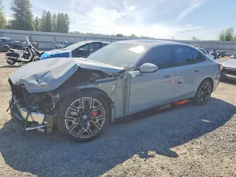 2026 BMW i5 WBY33HG00TCX47785