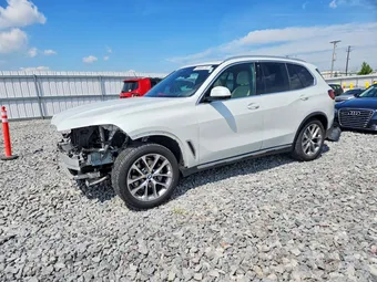 2021 BMW X5 5UXCR6C02M9F19328
