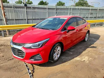 2019 Chevrolet Cruze 1G1BE5SM2K7124538