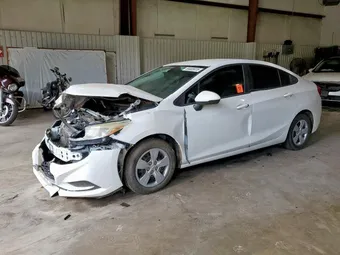 2018 Chevrolet Cruze 1G1BC5SM2J7143112