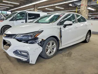 2017 Chevrolet Cruze 1G1BE5SM5H7273566