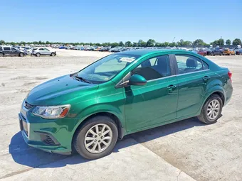 2018 Chevrolet Sonic 1G1JD5SH9J4100271