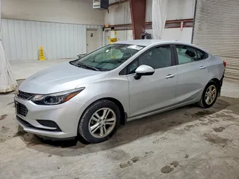 2018 Chevrolet Cruze 1G1BE5SMXJ7226703