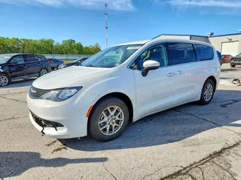 2022 Chrysler Voyager 2C4RC1CG4NR168850