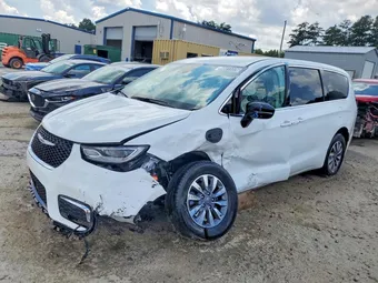 2024 Chrysler Pacifica Hybrid 2C4RC1S72RR115104