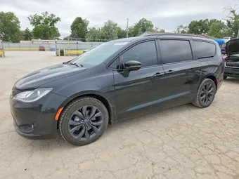 2018 Chrysler Pacifica 2C4RC1GG4JR194420 Lot 52204946