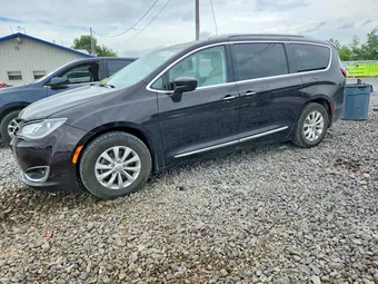 2018 Chrysler Pacifica 2C4RC1BG9JR131126 Lot 56254956