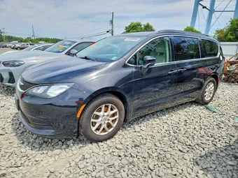 2021 Chrysler Voyager 2C4RC1DG4MR516952