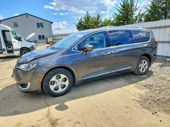 2017 Chrysler Pacifica 2C4RC1EG3HR727466 Lot 50262486