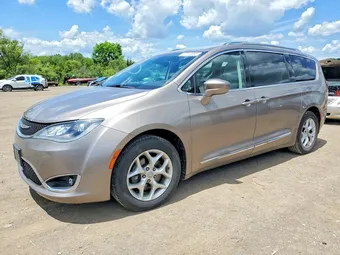 2017 Chrysler Pacifica 2C4RC1EG4HR669772 Lot 57813396