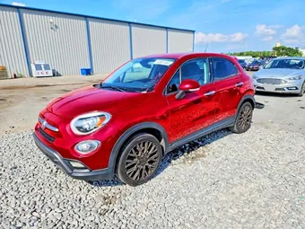 2016 Fiat 500X ZFBCFXCT5GP380158