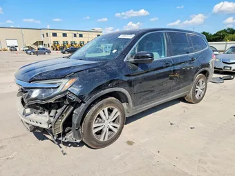 2018 Honda Pilot 5FNYF5H35JB012578