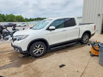 2017 Honda Ridgeline 5FPYK3F71HB004047