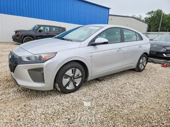 2017 Hyundai Ioniq KMHC65LCXHU029990