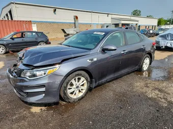2016 Kia Optima KNAGT4L32G5110786