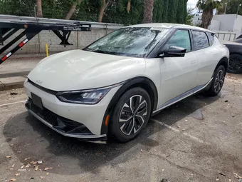 2023 Kia EV6 KNDC34LA6P5113397