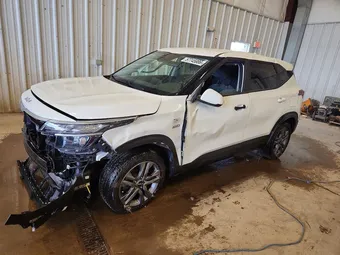 2023 Kia Seltos KNDEPCAAXP7438438