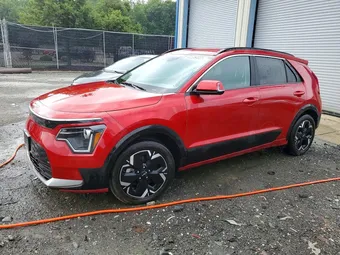 2023 Kia Niro EV KNDCR3L15P5073368