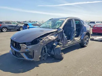 2019 Maserati Levante ZN661ZUA5KX323158