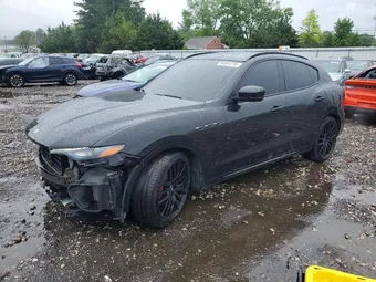 2021 Maserati Levante ZN661XUA6MX359612
